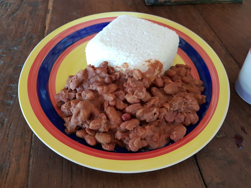 Bean and rice lunch 焗豆和米饭午餐