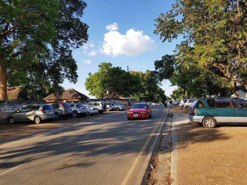 Neat streets of Lusaka 整齐的卢萨卡街道