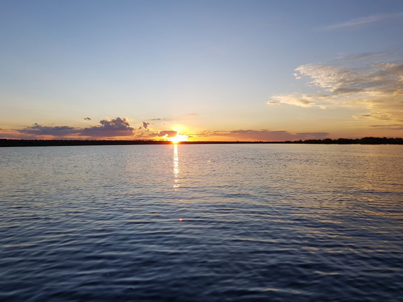 Sunset on Chobe River 乔贝河的日落