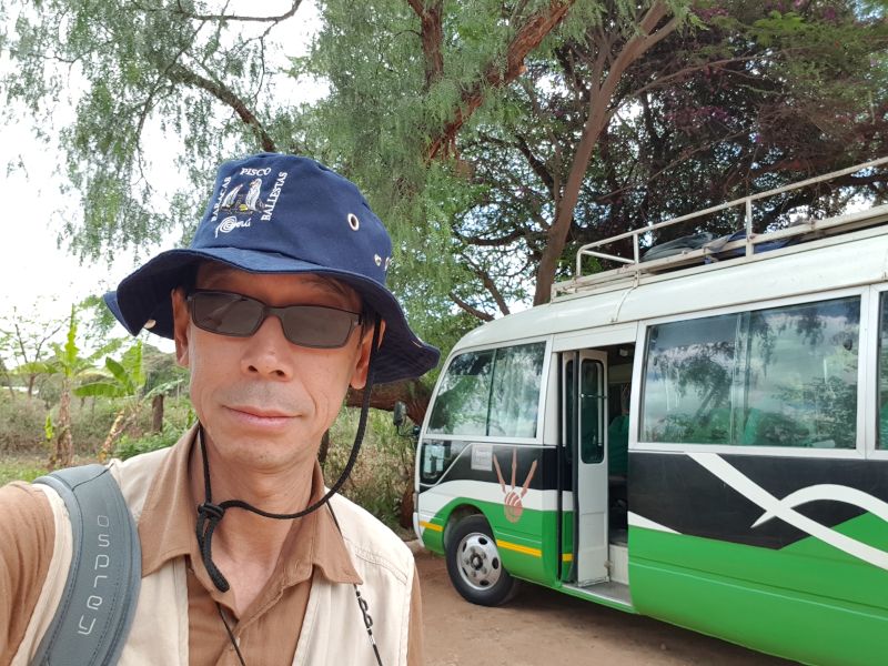 Local public minibus to Tanzania Arusha 到坦桑尼亚阿鲁沙小巴 