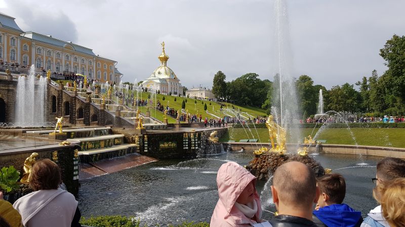 Peterhof Palace fountain 彼得霍夏宫喷泉