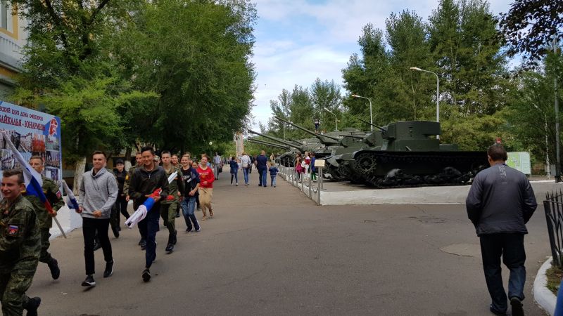 Park in the city center - military displays 市中心公园展示军械