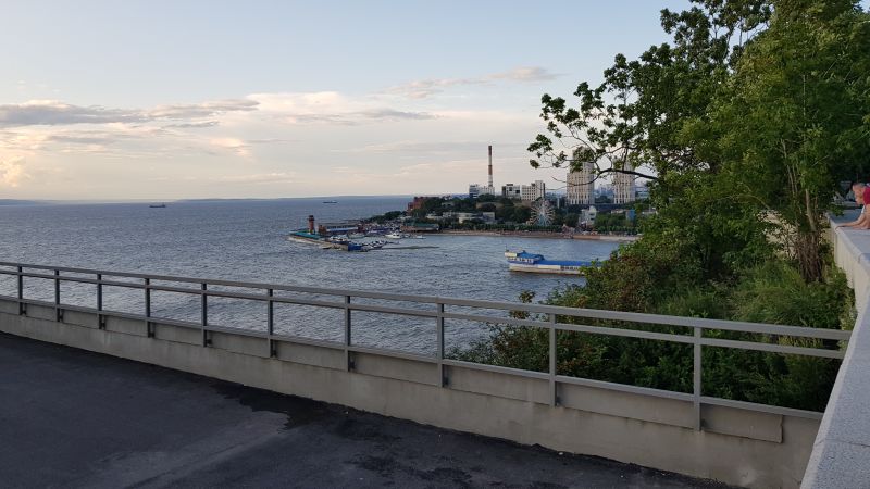 Vladivostok waterfront at sunset 夕阳下符拉迪沃斯托克港湾