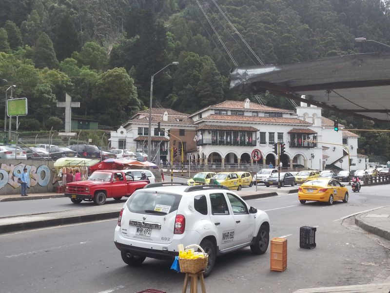 Foot hill of Monserrate 蒙塞拉特山脚