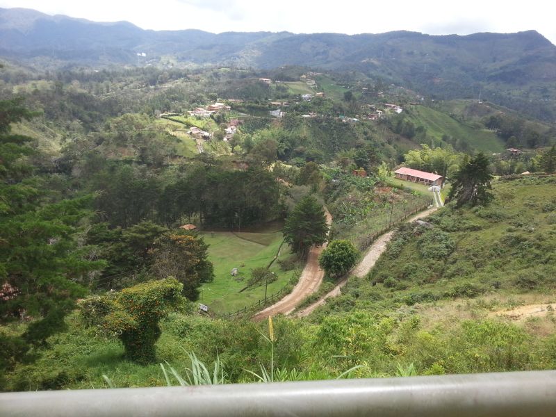 Beautiful Guatape 瓜塔佩的湖光山色