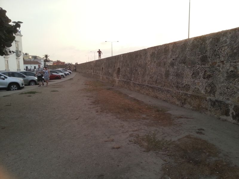 The walls of Cartagena and the sea 卡塔赫纳城墙与海