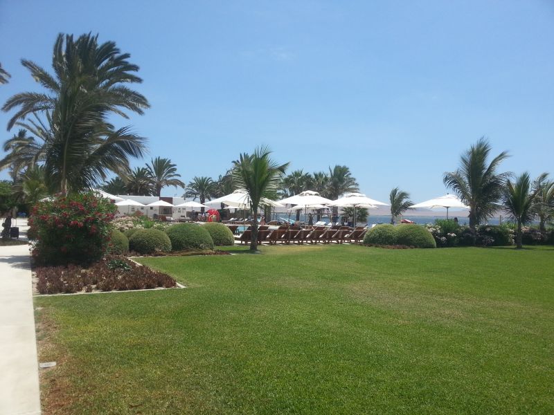 Paracas sea front hotel/restaurants 帕拉卡斯面海酒店和餐厅