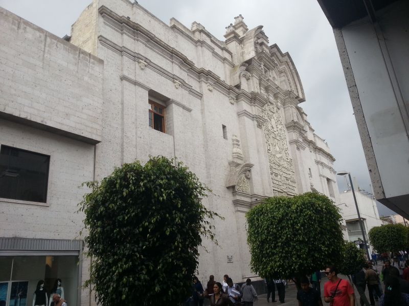 Teatro Municipal de Arequipa, a historical colonial styled theatre 阿雷基帕