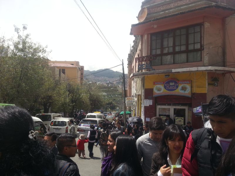 The streets of La Paz 拉巴斯街景