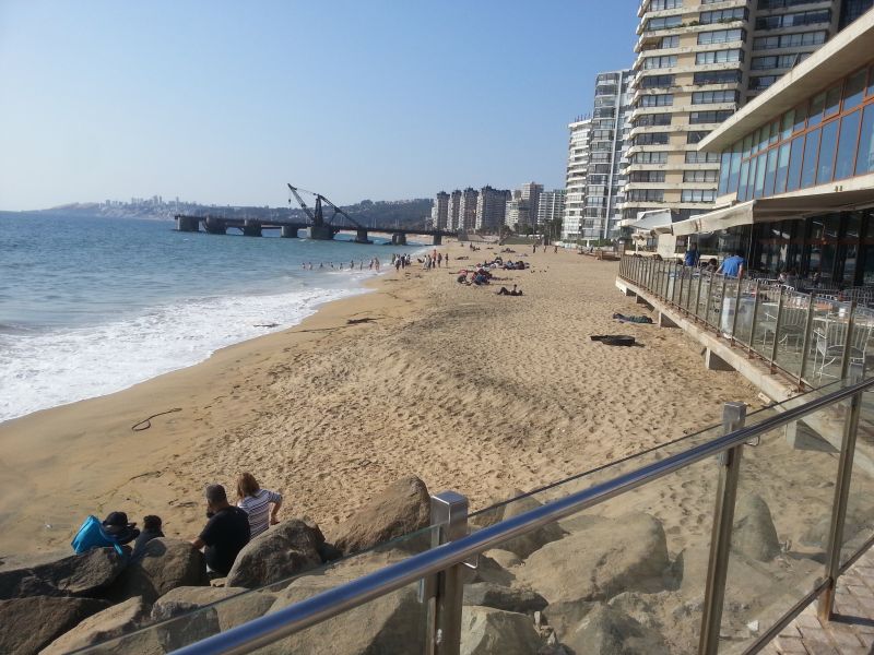 The beach of Valparaiso 瓦尔帕莱索海滩