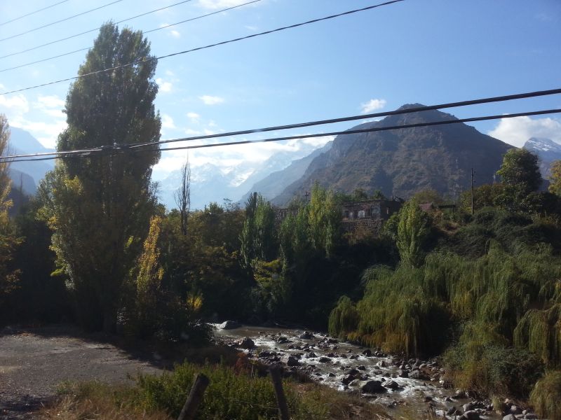 Sceneries on the road to Mendoza 到门多萨路上景色