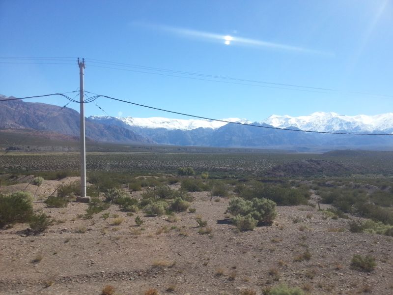 Sceneries on the road to Mendoza 到门多萨路上景色