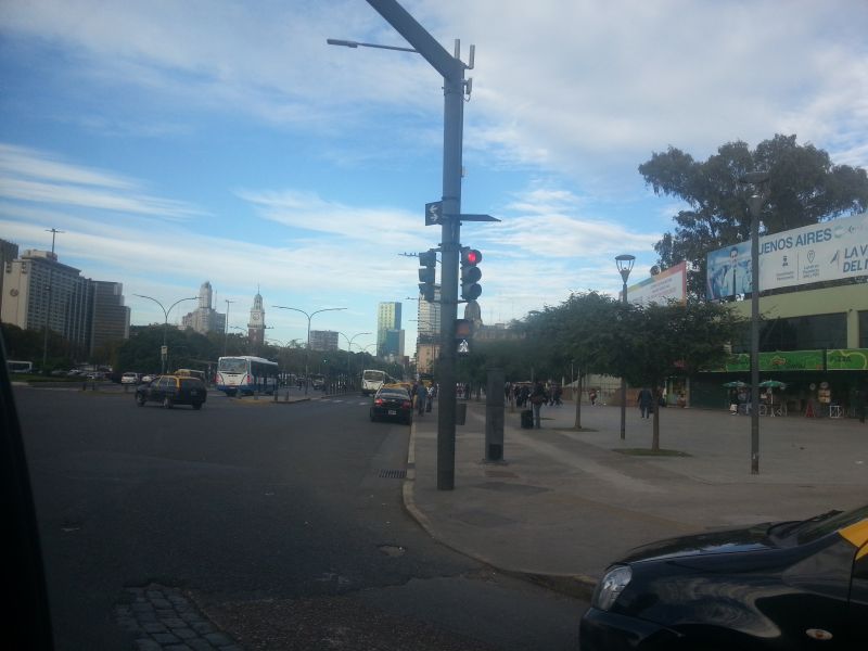 Buenos Aires city center Arriving in Buenos Aires at day break 布宜诺斯艾利斯市中心