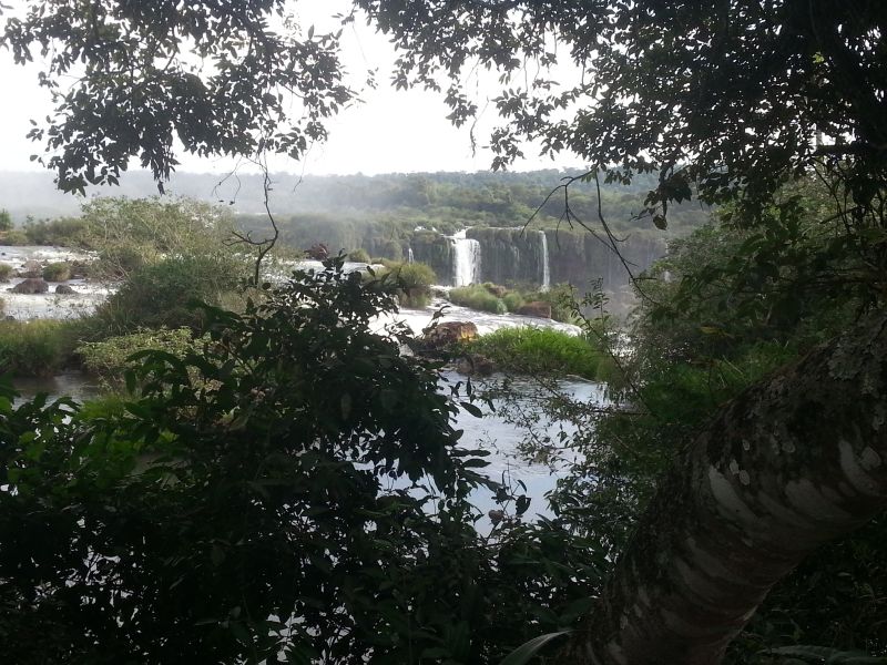 A peek at Brazil Iguazu falls 一窥巴西伊瓜苏瀑布