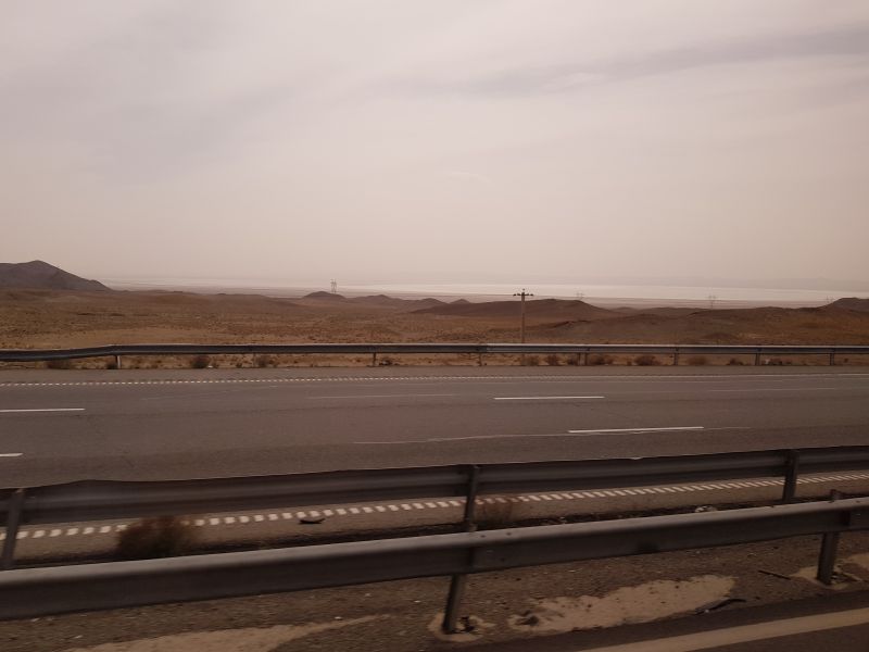 Desert landscape from Tehran to Kashan 德黑兰到卡尚一路沙漠景色