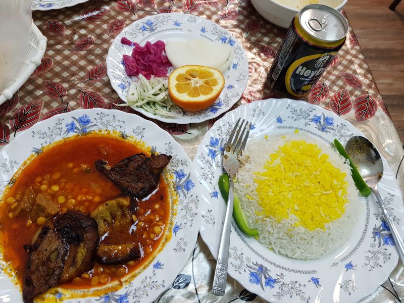 Lunch of saffron rice and stew 午饭 - 米饭，煨豆和肉