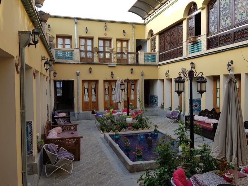 Hotel in Isfahan 下榻伊斯法罕酒店