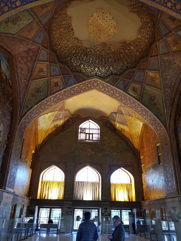 Interior of Chenel Sotun Palace 四十柱宫精致内部