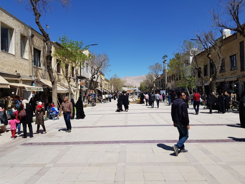 Walking mall in Shiraz 设拉子步行街