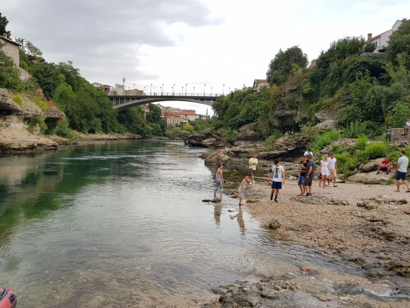 Neretva River bank 内雷特瓦河岸