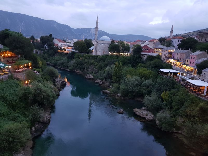 The Old Town after sunset 日落后老城区