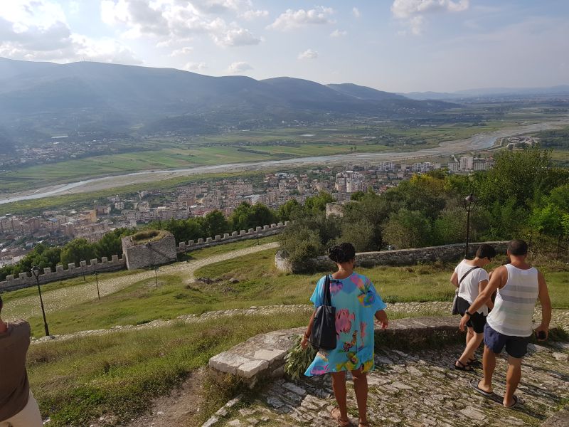 View of Berat from the Castle 城堡下培拉特城镇