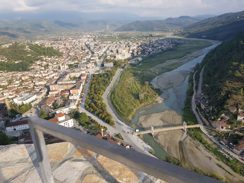 View of Berat from the Castle 城墙至高点看培拉特全景