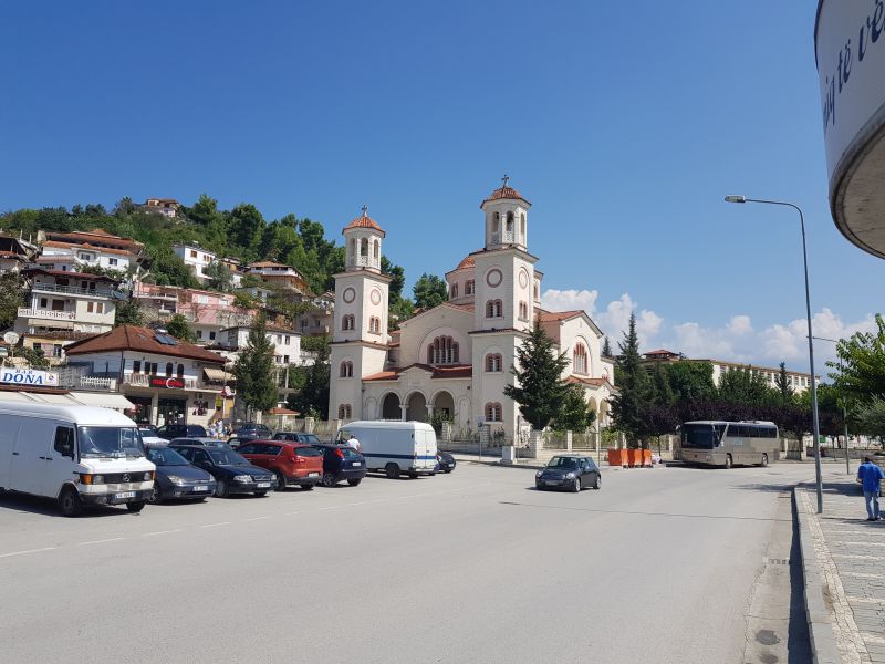 St. Michael Church in Berat 培拉特中心广场的大教堂