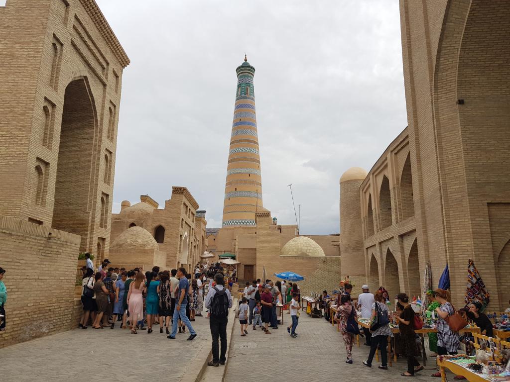 Khiva old town and Islam Khodja Minaret 希瓦老区和塔尖