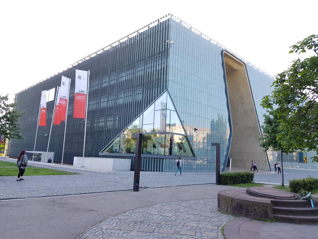 Polin Museum of the History of Polish Jews 波兰犹太历史博物馆内