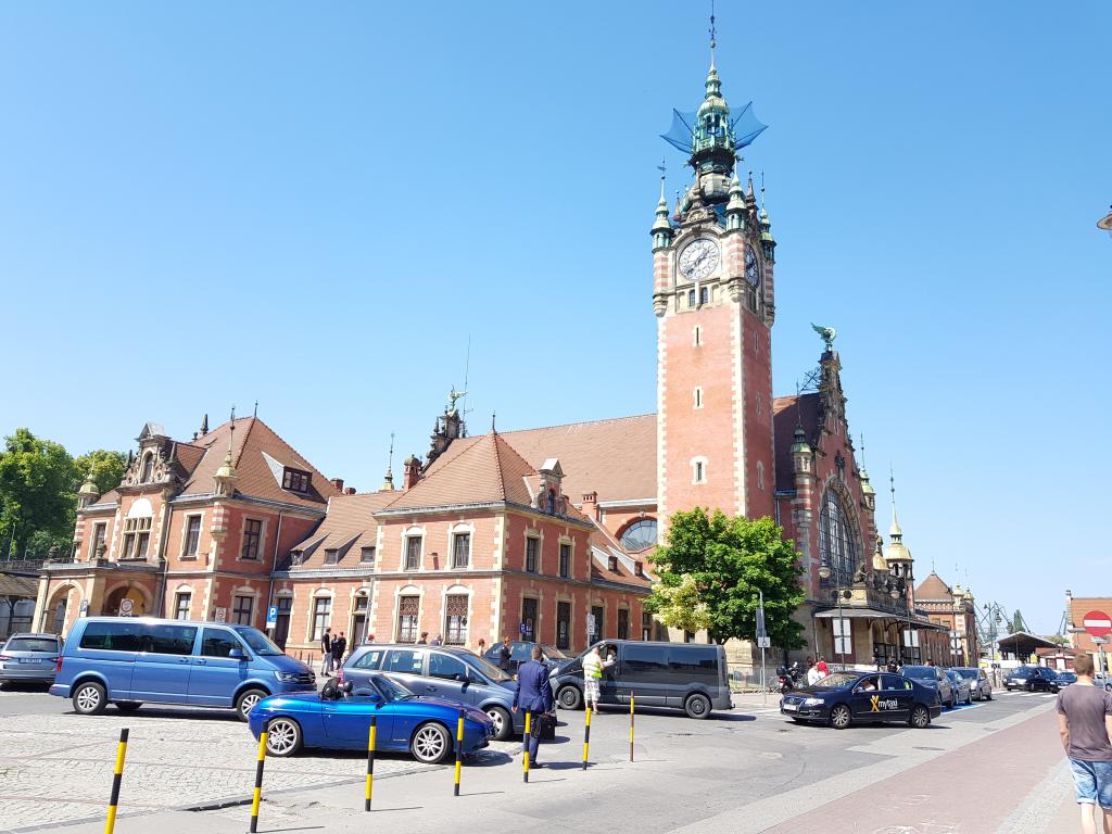 Railway station，Gdansk 火车站