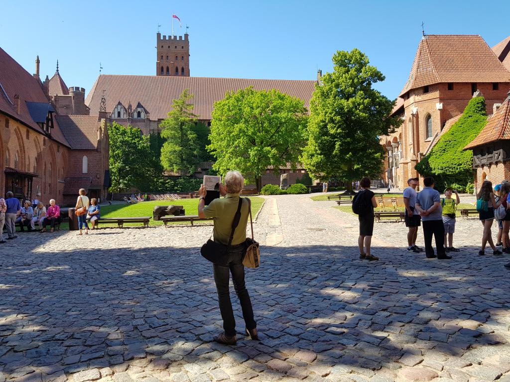 Central courtyard of the Malbork fortress 堡垒的中庭院