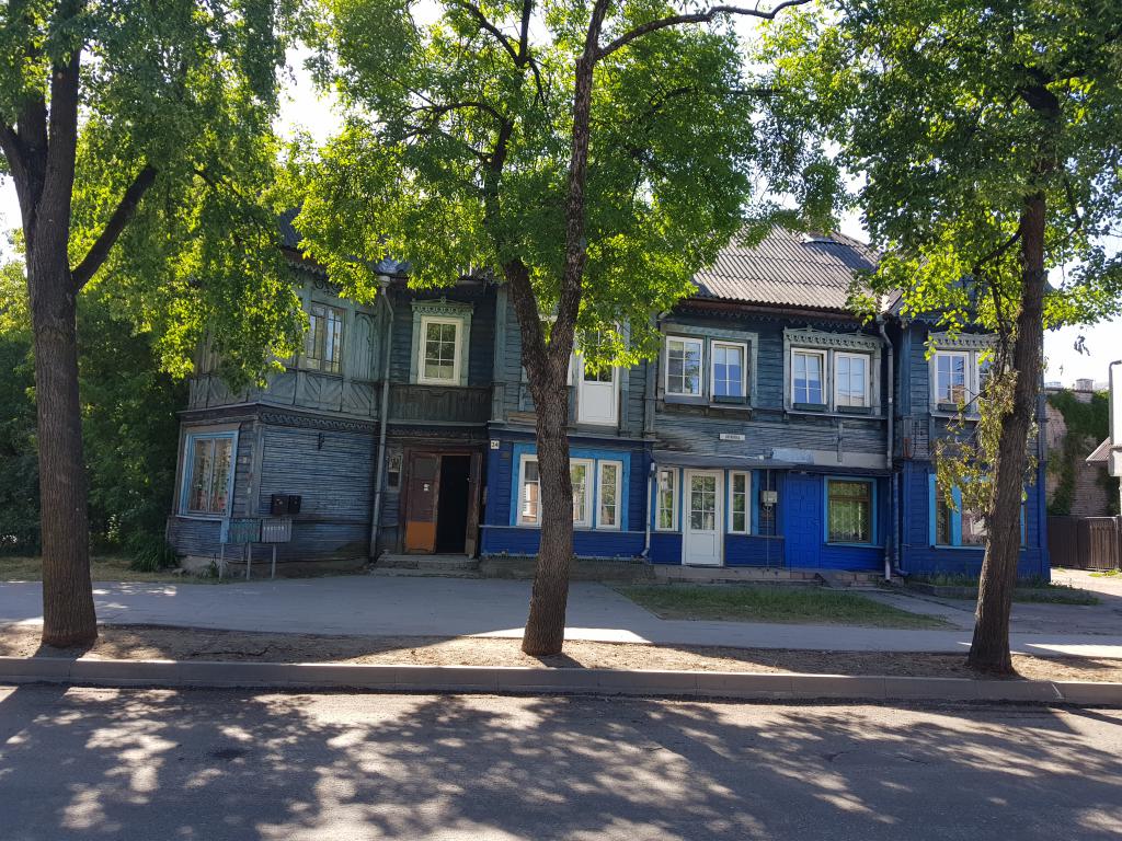 Old wooden houses in Vilnius 维尔纽斯的老木房