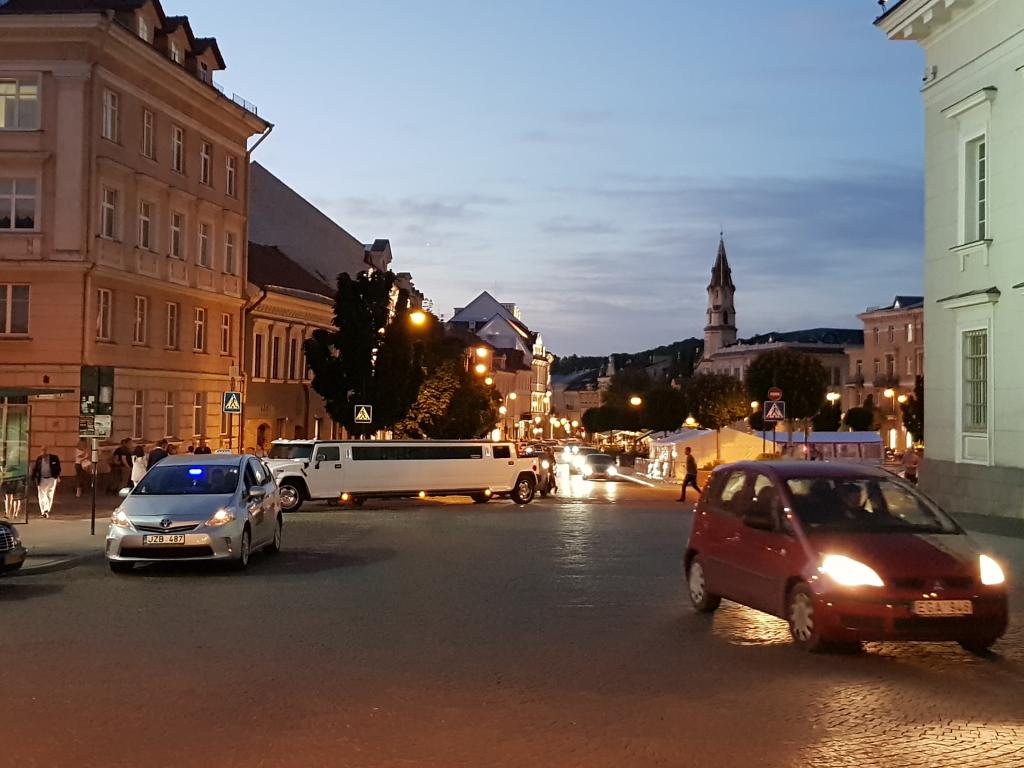 Vilnius city center in the evening 维尔纽斯市中心夜景