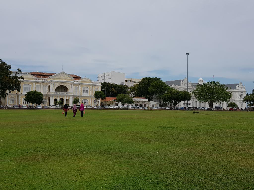 Colonial styled buildings of the Town Hall  市议会殖民建筑