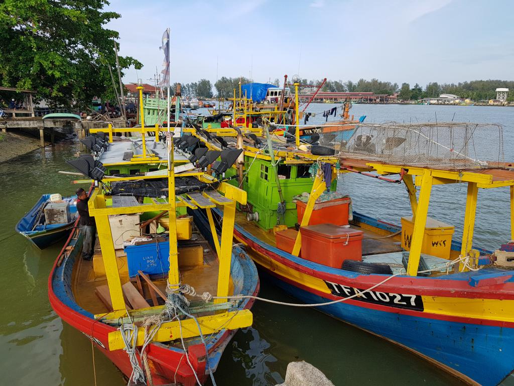 Besut port  Besut 码头