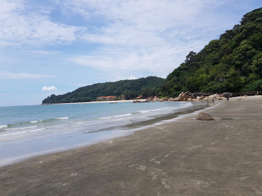 Teluk Cempedak Beach  关丹 Cempedak 海滩