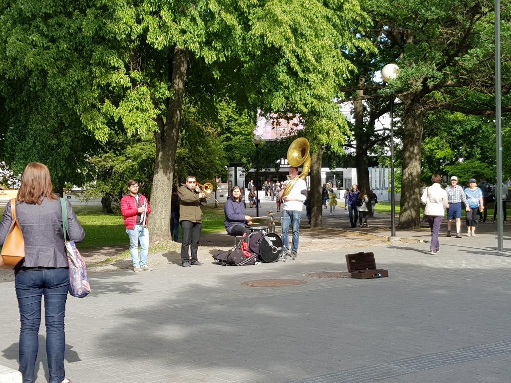 Street side band, Tallinn 塔林街边乐队