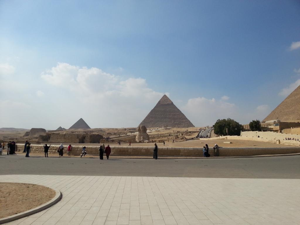 Pyramids of Giza 吉萨大金字塔