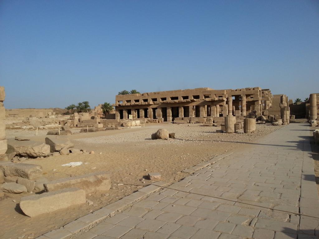 The Festival Hall of Thutmose III, ancient shrine, in Karnak Temple Complex 卡纳克神庙神社