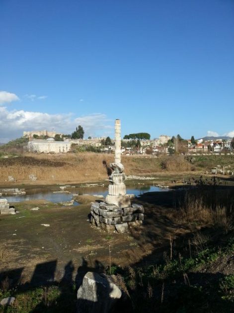 What's left of The Temple of Artemis 阿提密斯神殿只剩这一点了