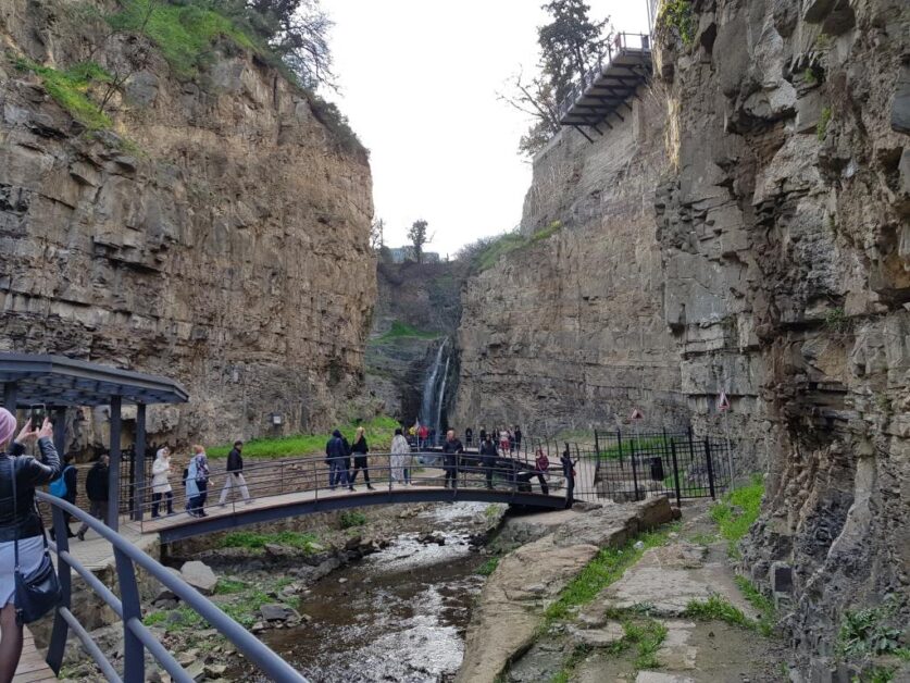 Leghvtakhevi Canyon, in the heart of Tbilisi