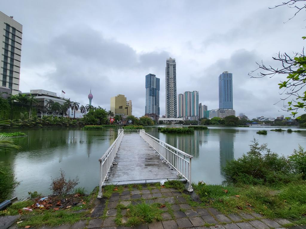 Gangaramaya Park, Colombo