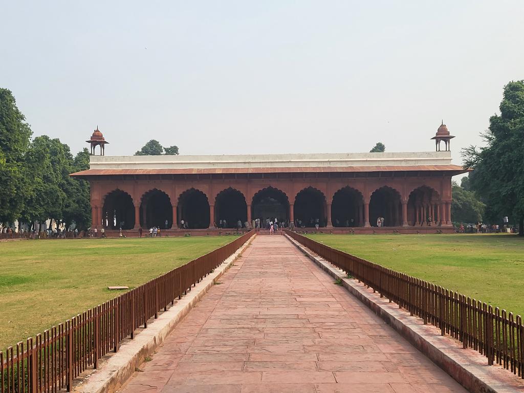 The Diwan-i-Am (Hall of Audience), in the Red Fort, where the Mughal emperor Shah Jahan and his successors heard the citizens' grievances.