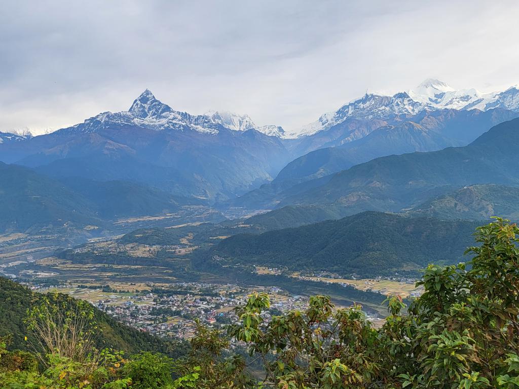 The view at the top of Sarangkot, from the valley to the mountains