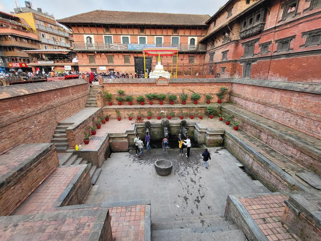 Manga Hiti traditional stone drinking fountain, Patan Durbar Square 