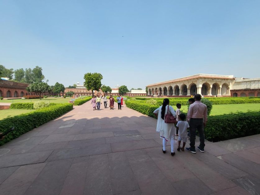 Inside the Agra Fort, Hall of the Public Audience