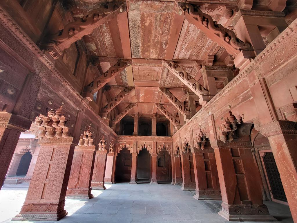 A ceiling in Mughal style, Agra Fort