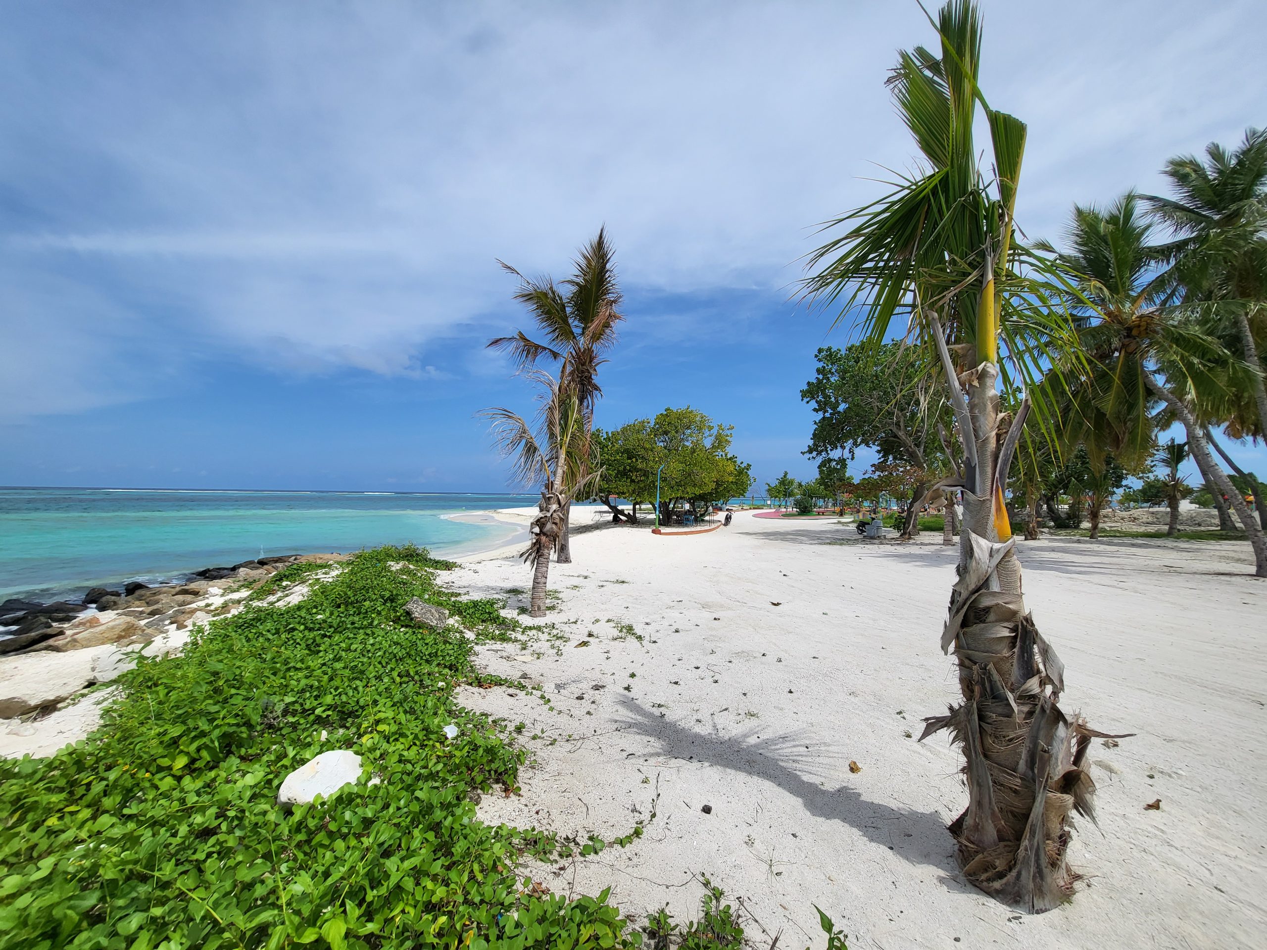 Maafushi No-bikini Beach