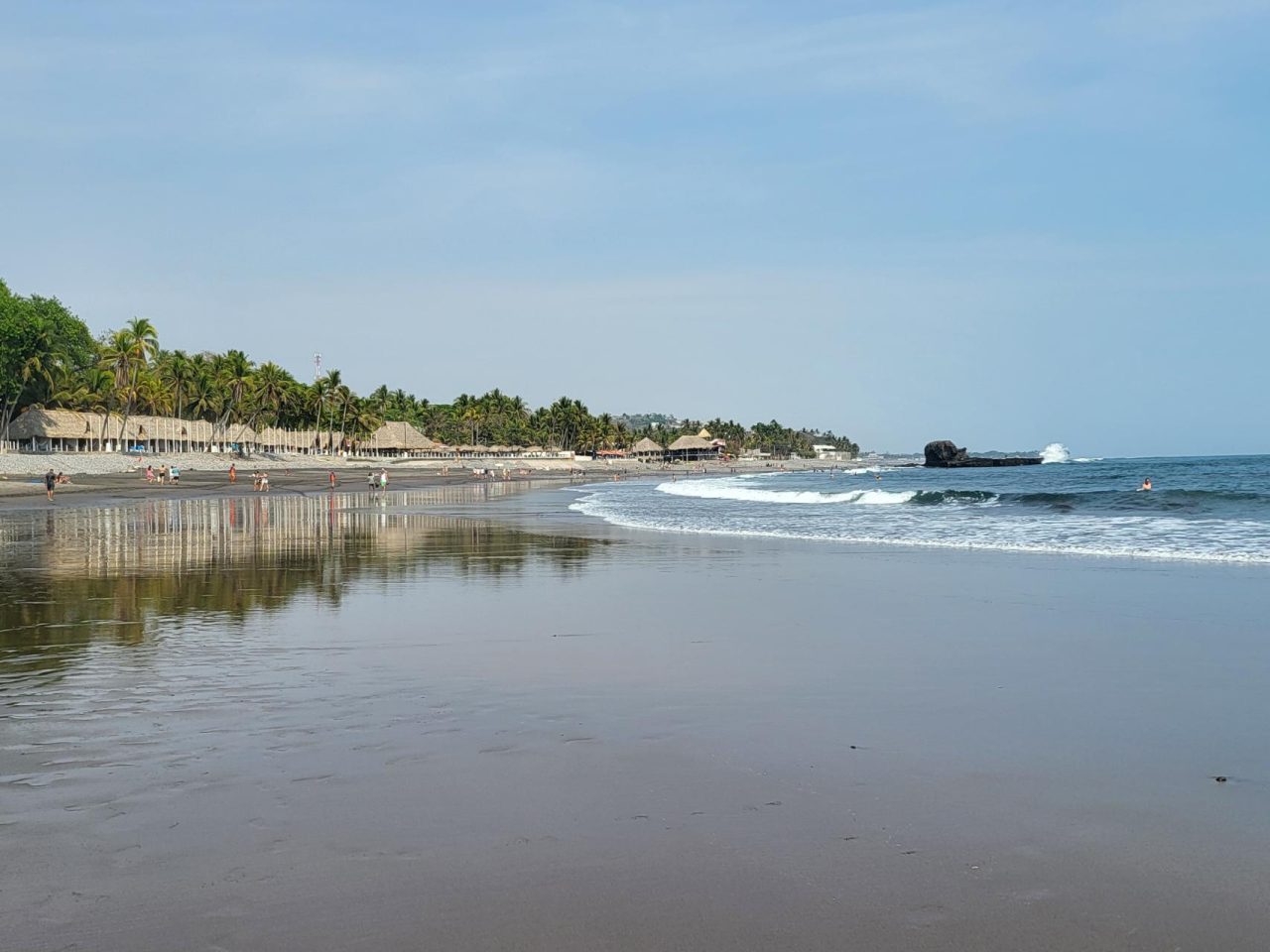 El Tunco Beach